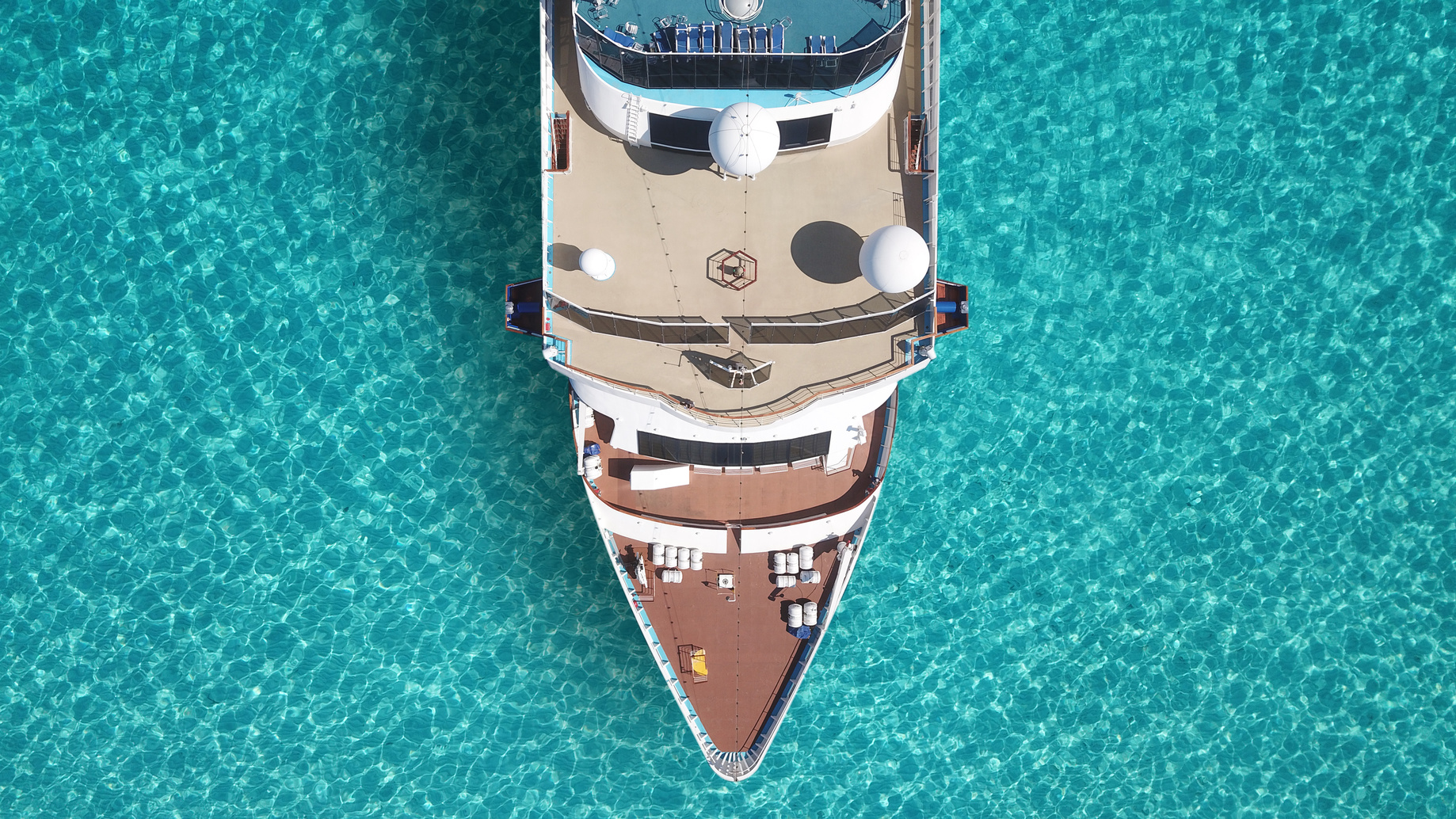 A cruise ship just for you & your event! RENTARESORT